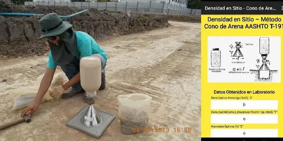 Densidad de Campo con Cono de Arena en Arica: Control de Compactación en Suelos Salinos